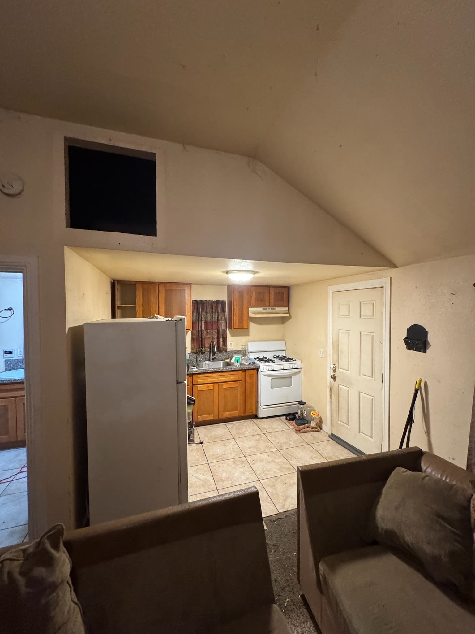 Sacramento home remodel – view 1 – before construction